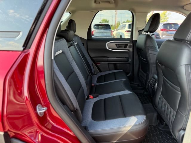 Certified 2025 Ford Bronco Sport Outer Banks w/ Outer Banks Tech Package+ AWD/4WD image 17