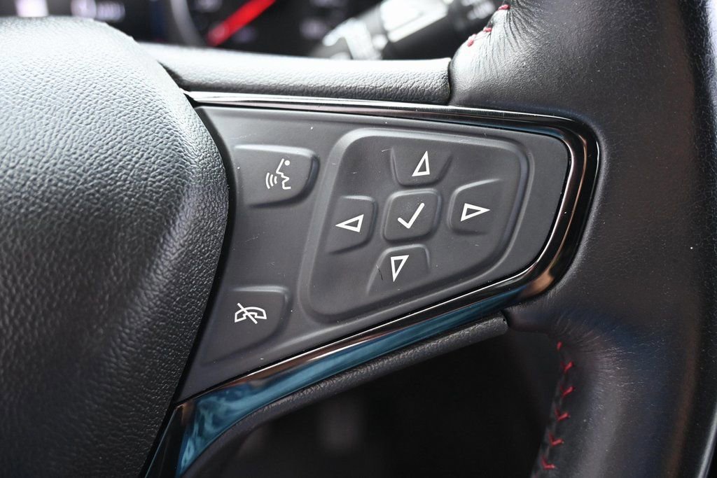 Used 2022 Chevrolet Equinox RS w/ Infotainment Package image 33