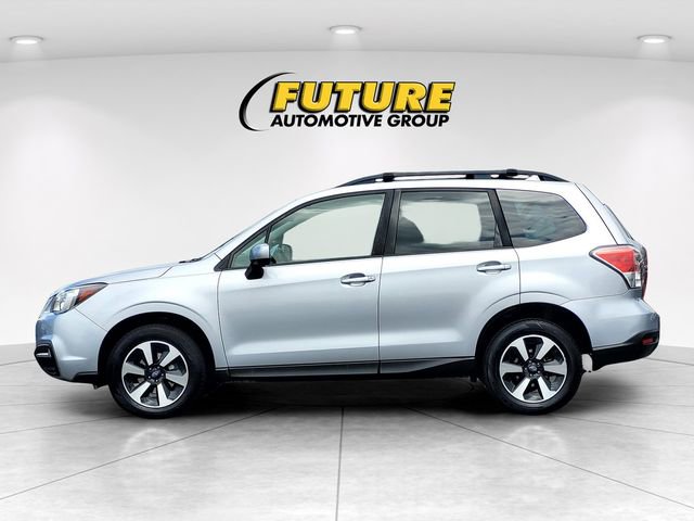 Used 2017 Subaru Forester 2.5i Premium w/ All-Weather Package AWD/4WD image 7