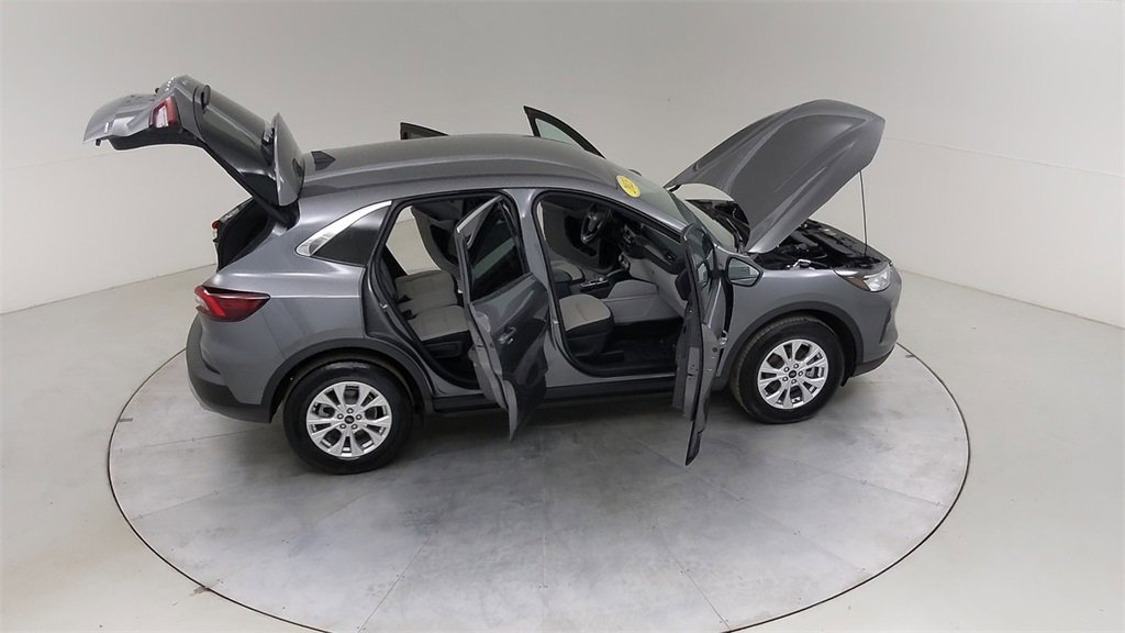 Certified 2023 Ford Escape Active image 45
