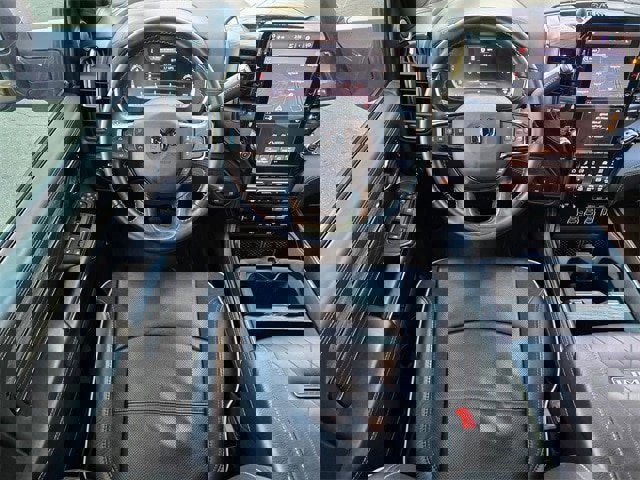 Used 2025 RAM 3500 Limited image 8