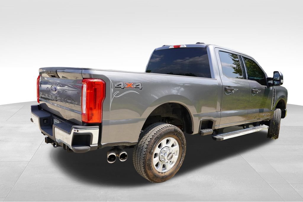 Certified 2024 Ford F350 XLT AWD/4WD image 3