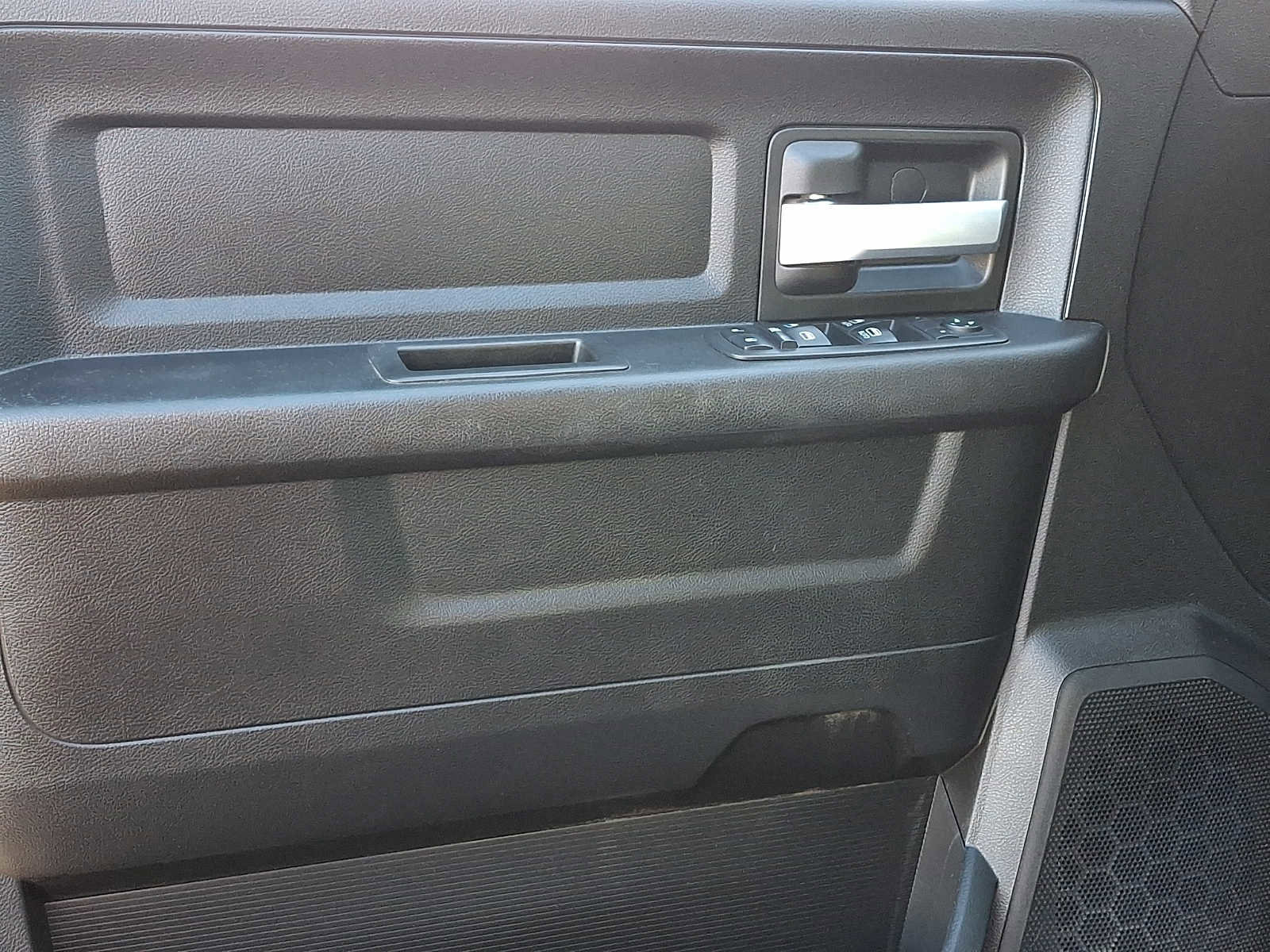 Used 2019 RAM 3500 Tradesman image 12