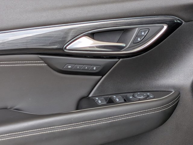 Used 2023 Buick Envision Essence w/ Technology Package I image 12