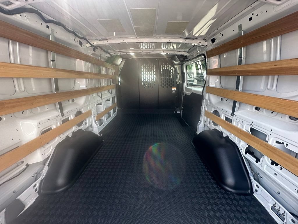 Certified 2025 Ford Transit 250 Low Roof w/ Exterior Upgrade Package RWD image 13