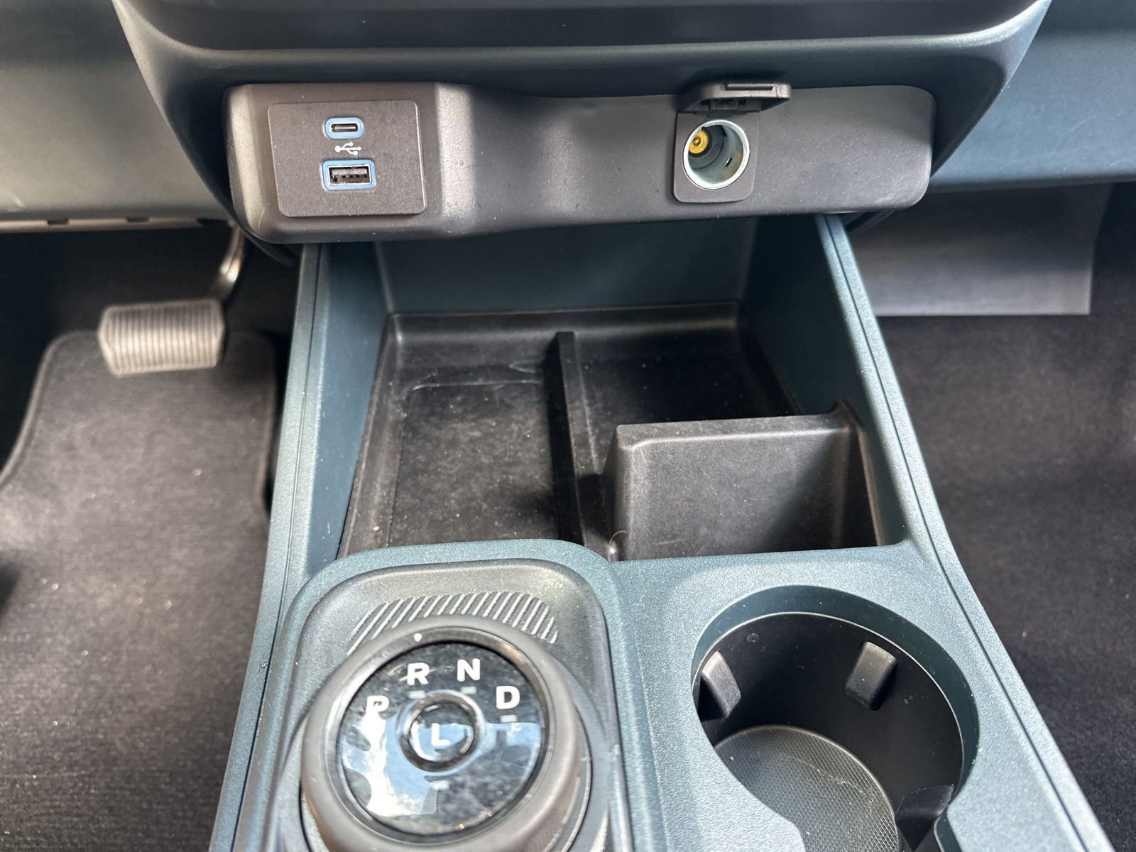 Certified 2024 Ford Maverick XL image 16