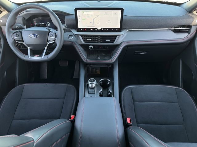 Certified 2025 Ford Explorer ST image 9