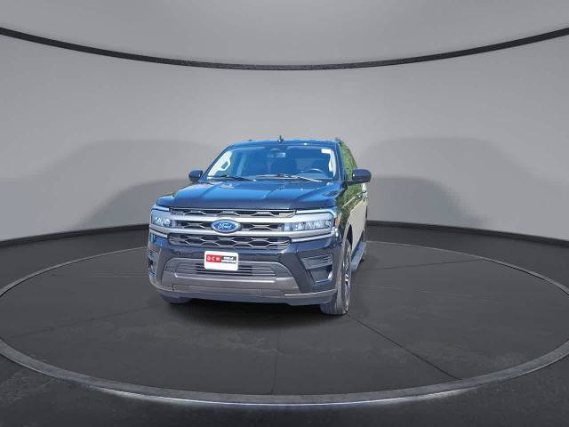 Certified 2024 Ford Expedition XLT AWD/4WD image 3