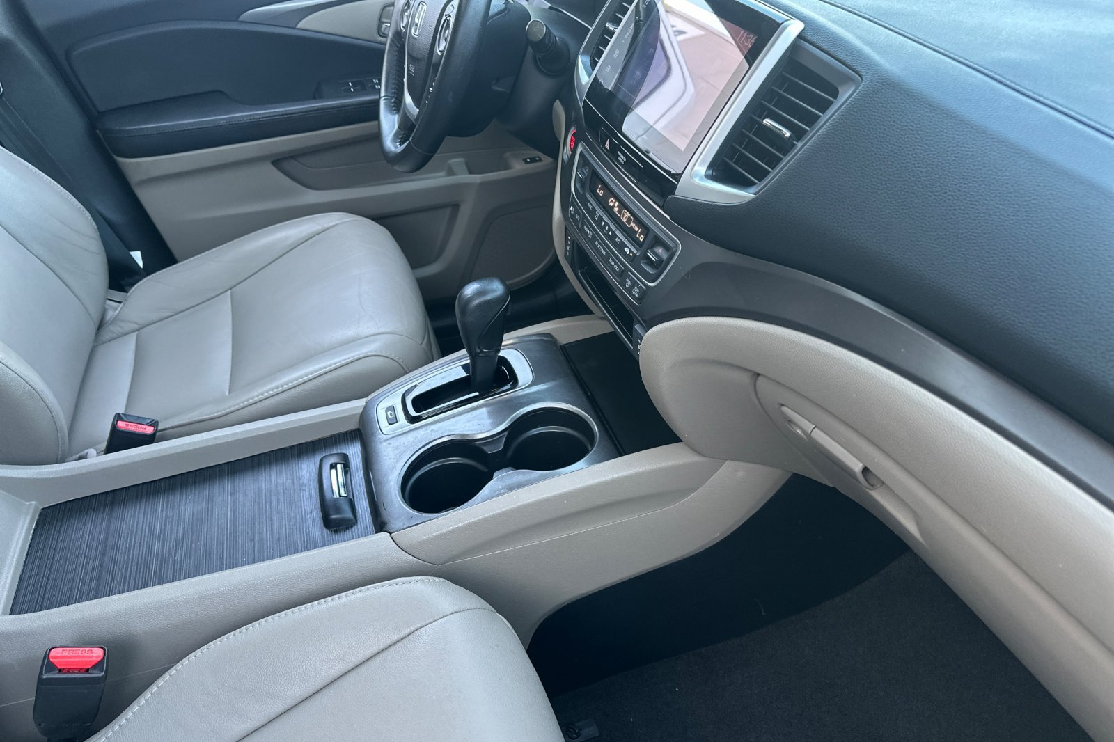 Used 2017 Honda Pilot EX-L image 16