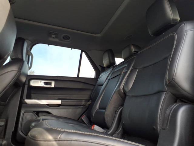 Certified 2023 Ford Explorer Limited w/ Limited Technology Package image 14