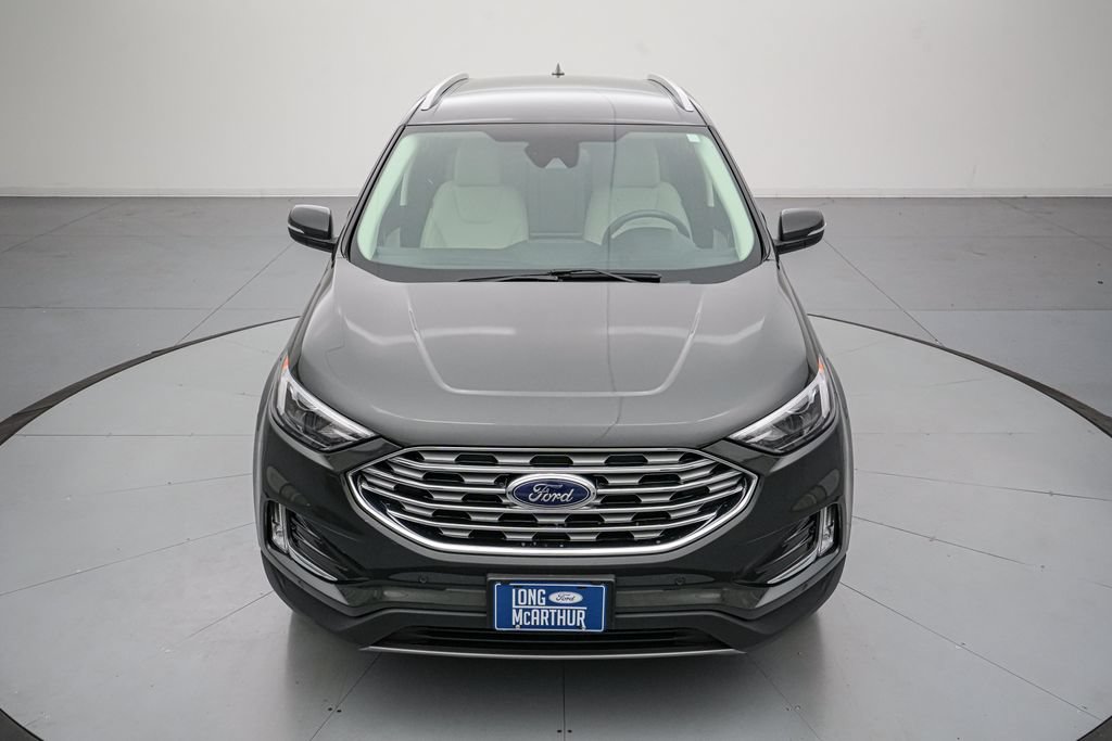 Certified 2024 Ford Edge Titanium AWD/4WD image 9