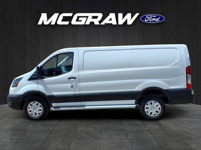 Certified 2025 Ford Transit 250 Low Roof w/ Exterior Upgrade Package RWD image 3