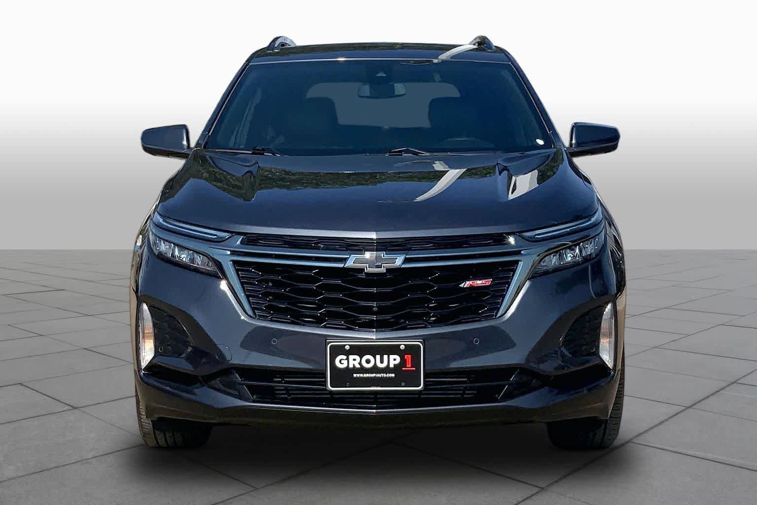 Used 2022 Chevrolet Equinox RS w/ RS Leather Package FWD image 4