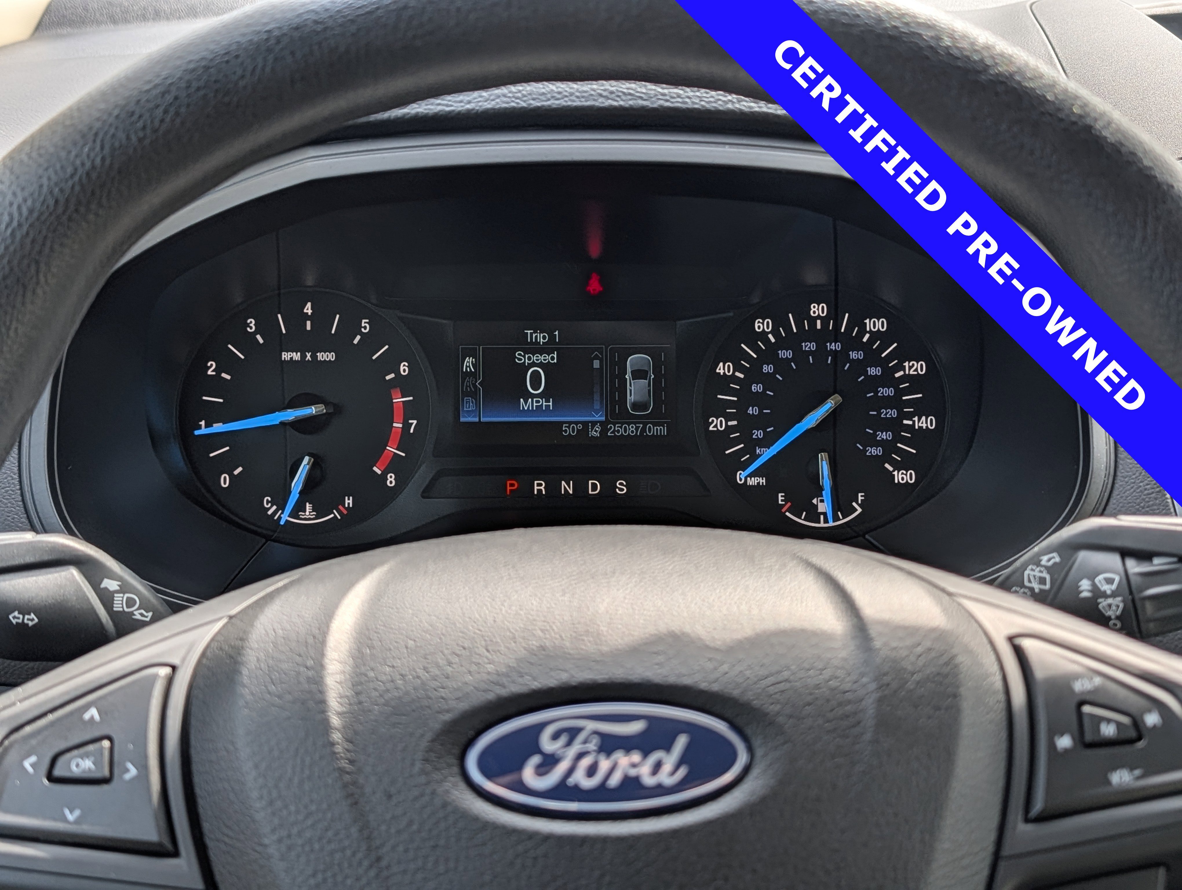 Certified 2020 Ford Edge SE image 27