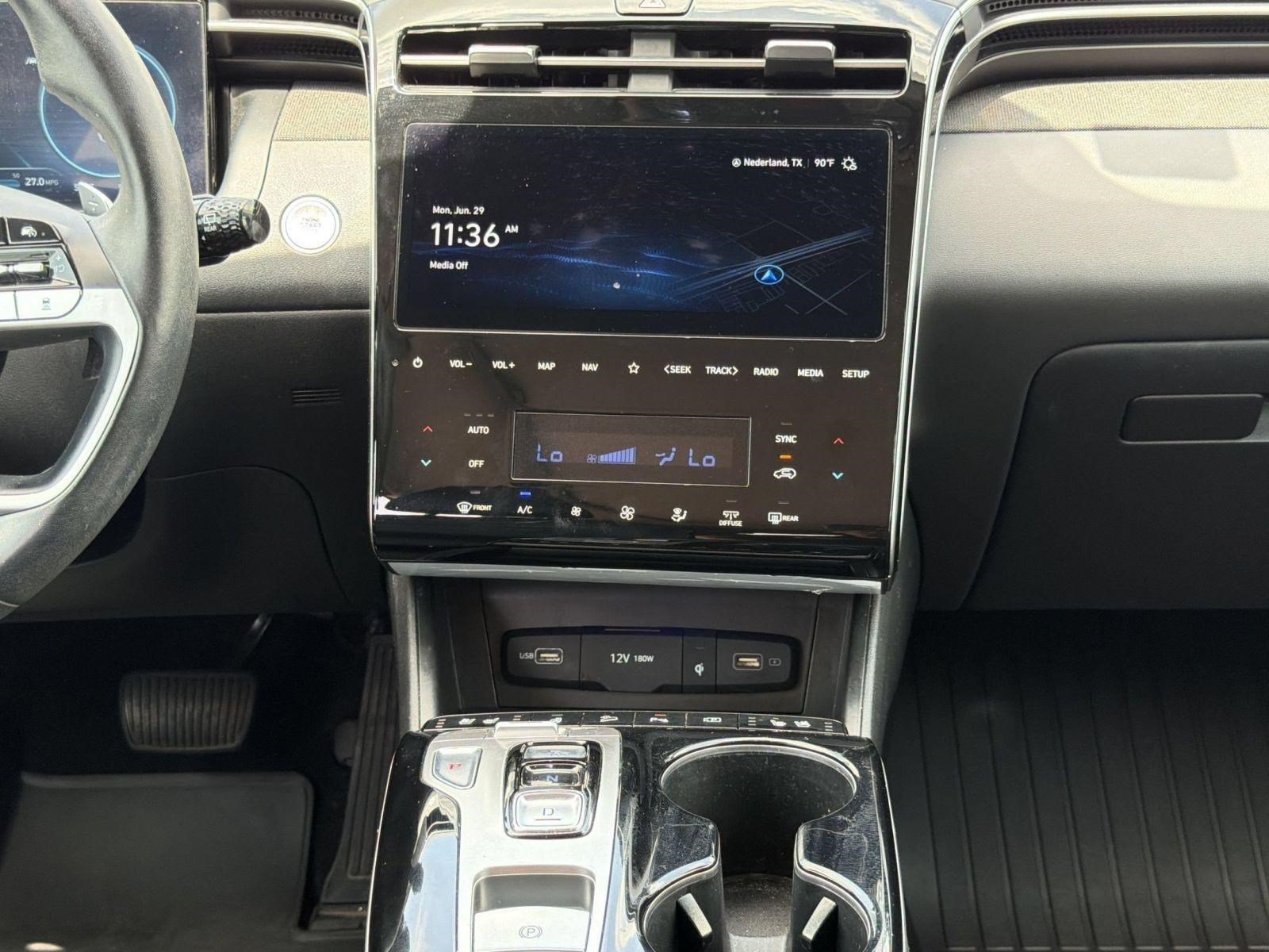 Used 2024 Hyundai Tucson Limited FWD image 19