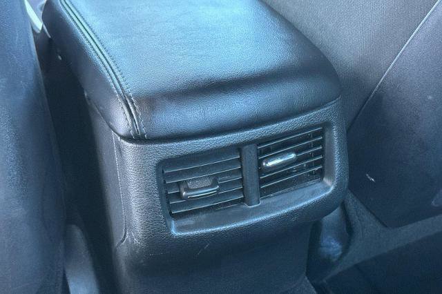 Used 2022 Dodge Challenger GT image 31