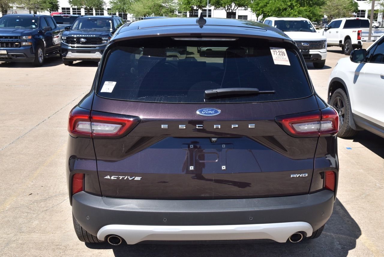 Certified 2023 Ford Escape Active w/ Tech Pack #2 image 6