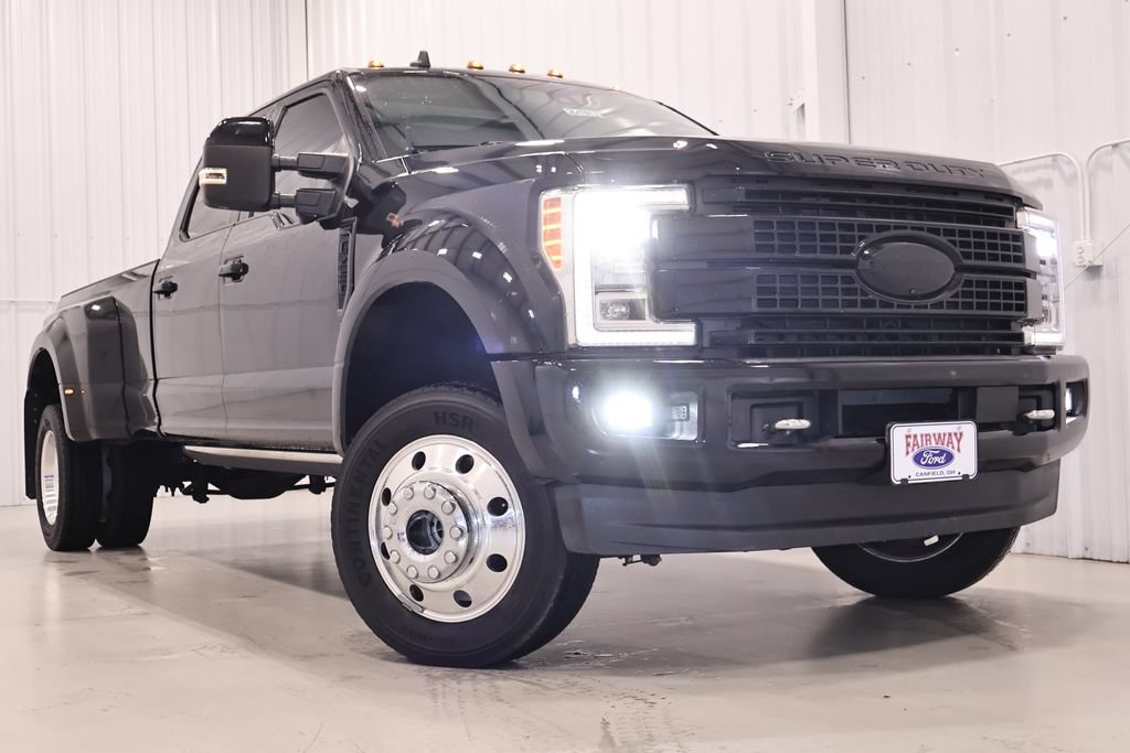 Certified 2019 Ford F450 Platinum w/ Platinum Ultimate Package AWD/4WD image 51