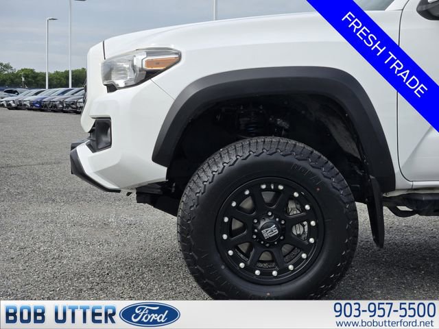 Used 2019 Toyota Tacoma TRD Off-Road w/ Technology Package AWD/4WD image 9