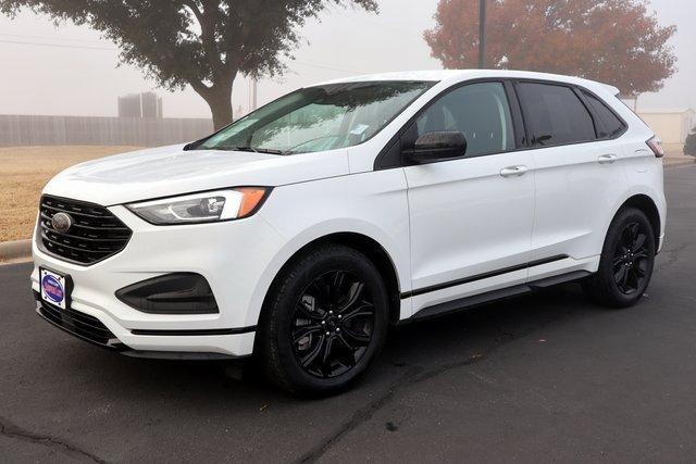 Certified 2022 Ford Edge SE w/ Black Appearance Package image 7