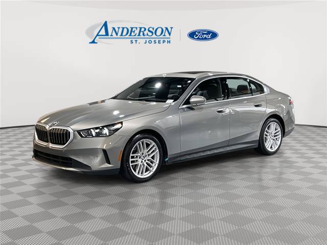Used 2024 BMW 530i xDrive w/ Premium Package AWD/4WD image 1