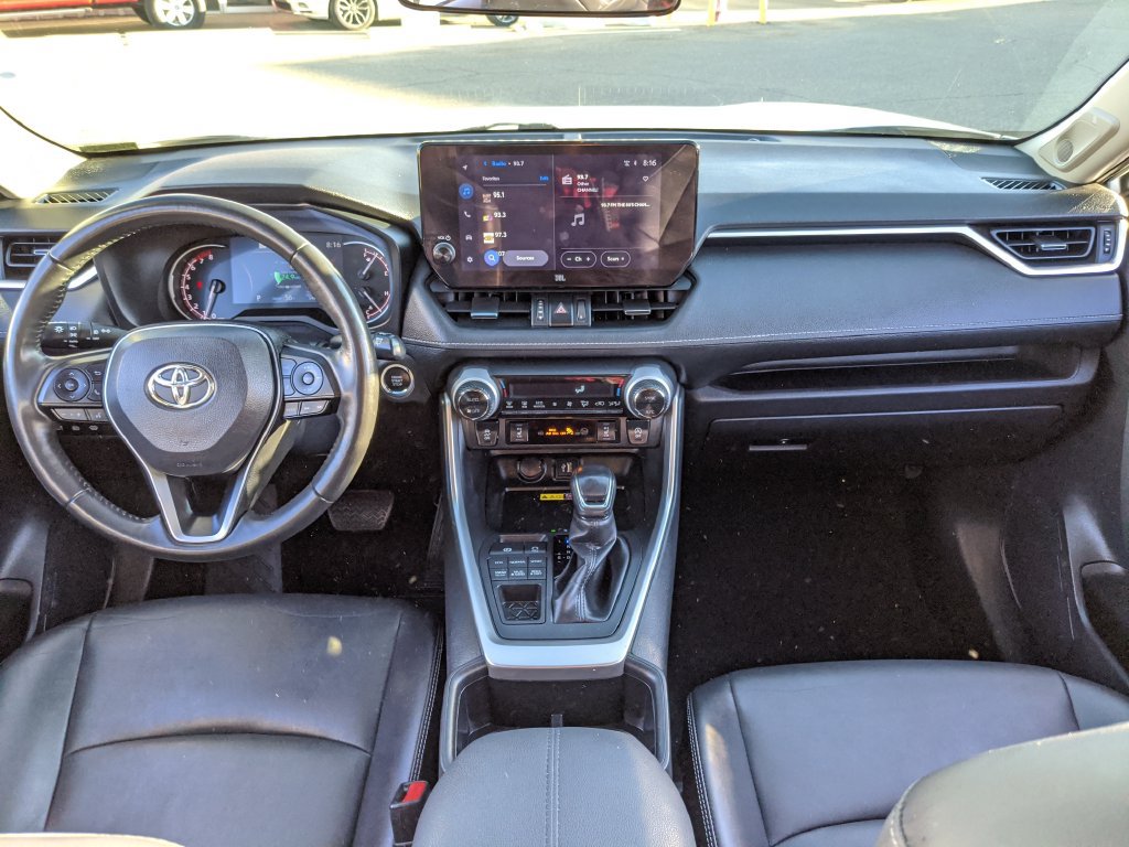 Used 2023 Toyota RAV4 XLE Premium AWD/4WD image 7