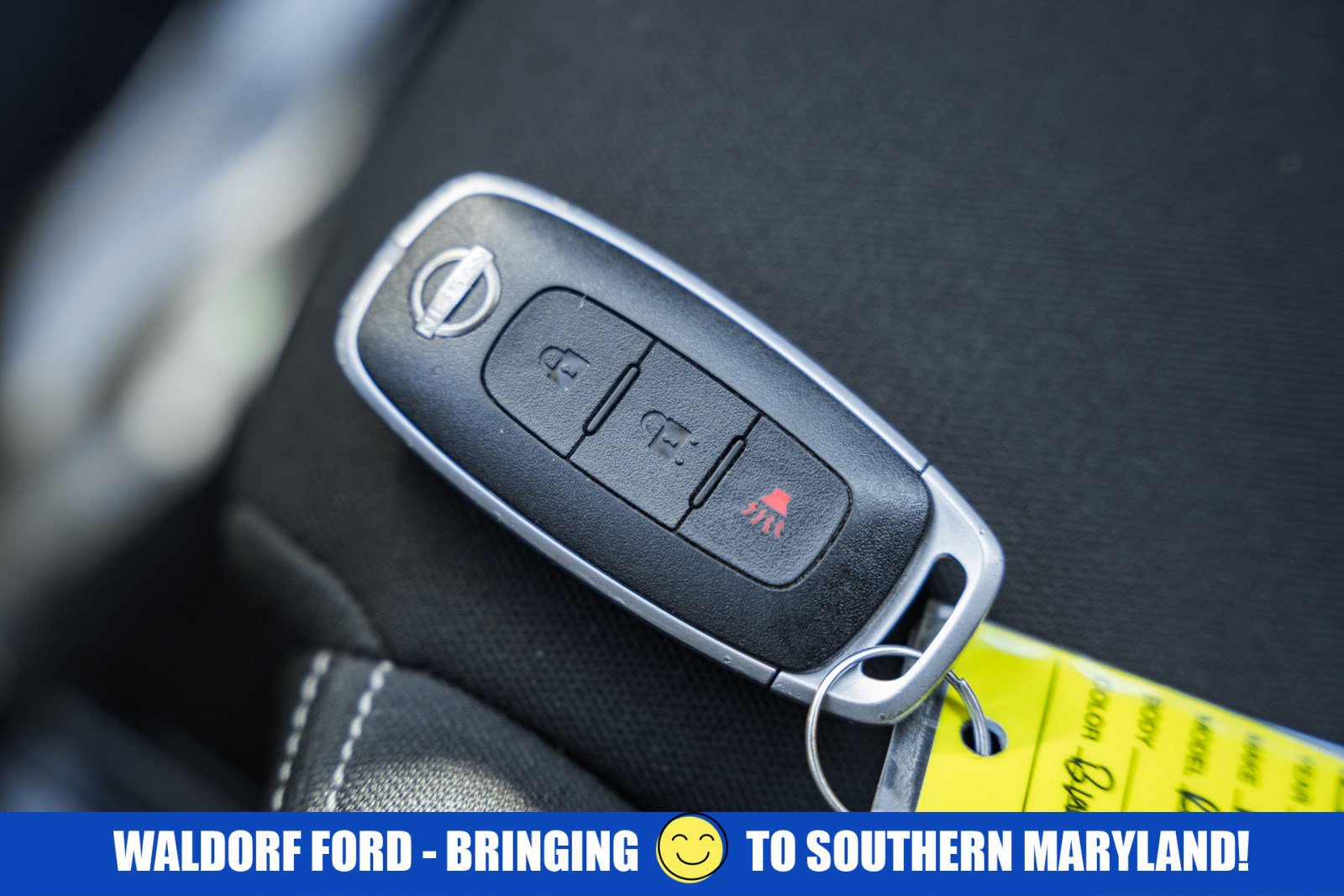 Used 2024 Nissan Rogue S image 38