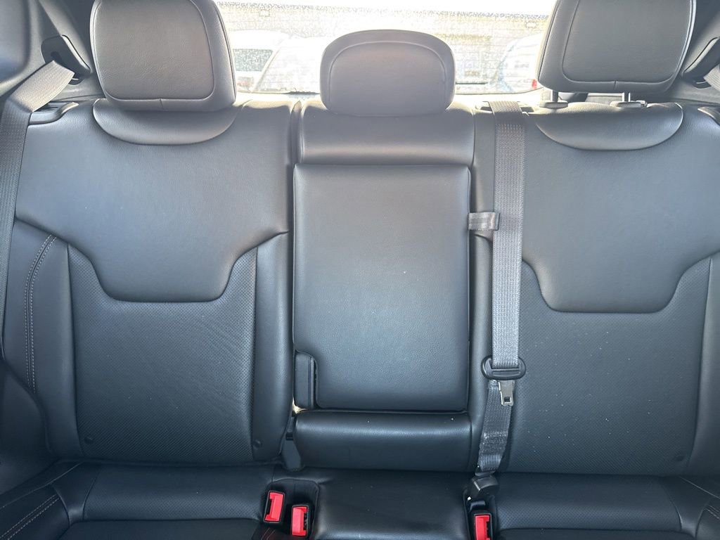 Used 2023 Jeep Compass Latitude image 25