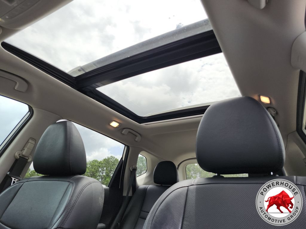 Used 2019 Nissan Rogue SL w/ Premium Package FWD image 25