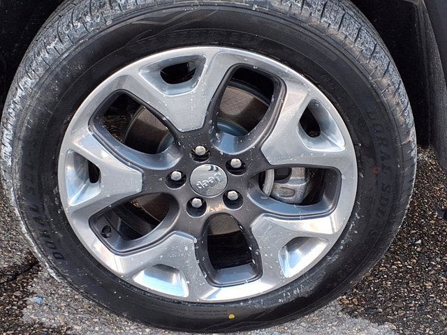 Used 2019 Jeep Compass Limited image 28