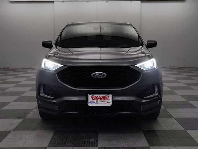 Certified 2022 Ford Edge ST-Line w/ Class II Trailer Tow Package AWD/4WD image 5
