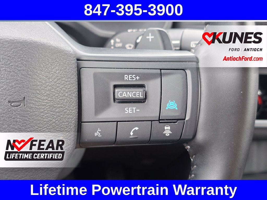 Used 2025 Nissan Rogue SV AWD/4WD image 40