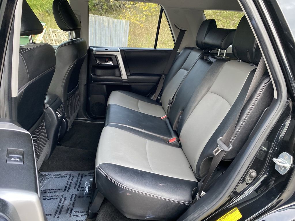 Used 2024 Toyota 4Runner SR5 Premium image 37