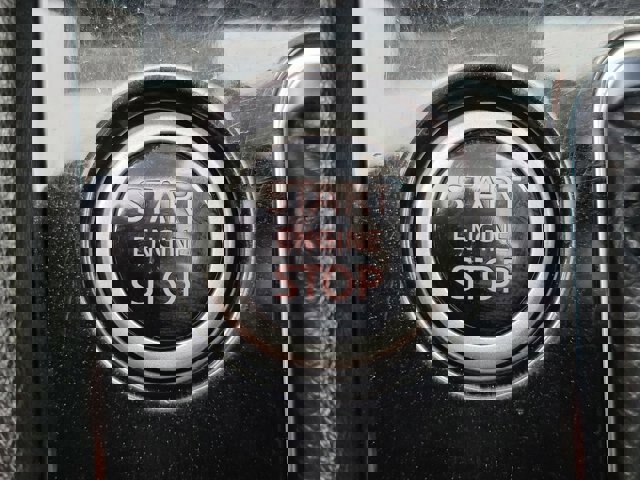 Used 2024 Nissan Kicks SR w/ SR Premium Package image 22