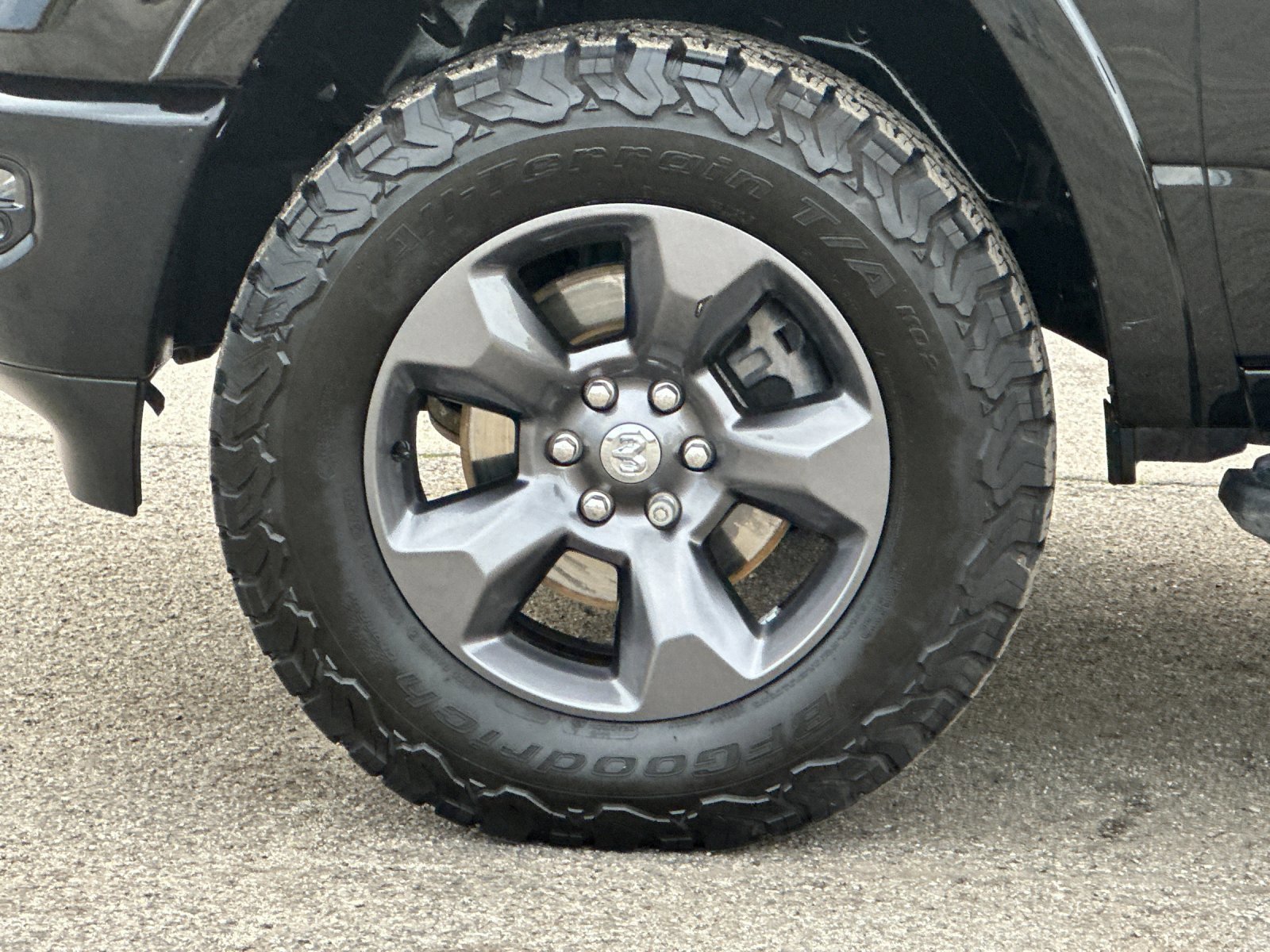 Used 2022 RAM 1500 Big Horn w/ Built-to-serve Edition image 24