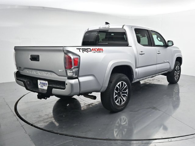 Used 2023 Toyota Tacoma TRD Sport w/ Advanced Technology Package AWD/4WD image 9