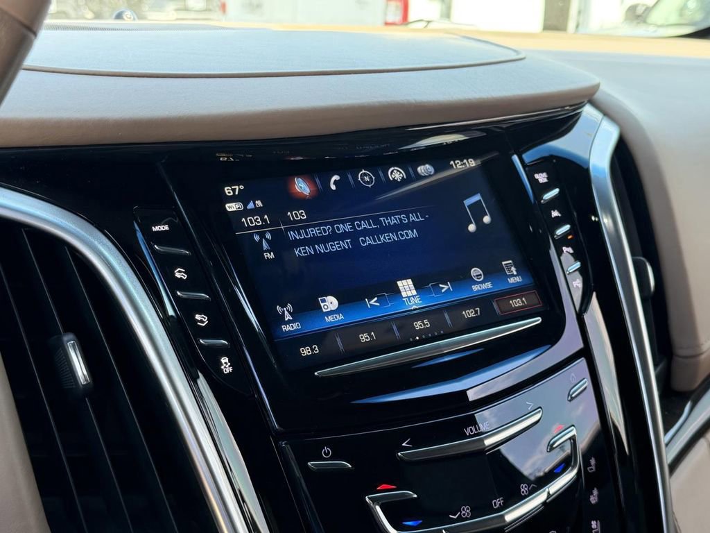 Used 2019 Cadillac Escalade Platinum w/ Escalade Sport Edition image 20