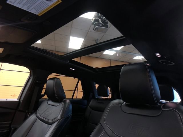 Certified 2023 Ford Explorer ST w/ Equipment Group 401A image 21
