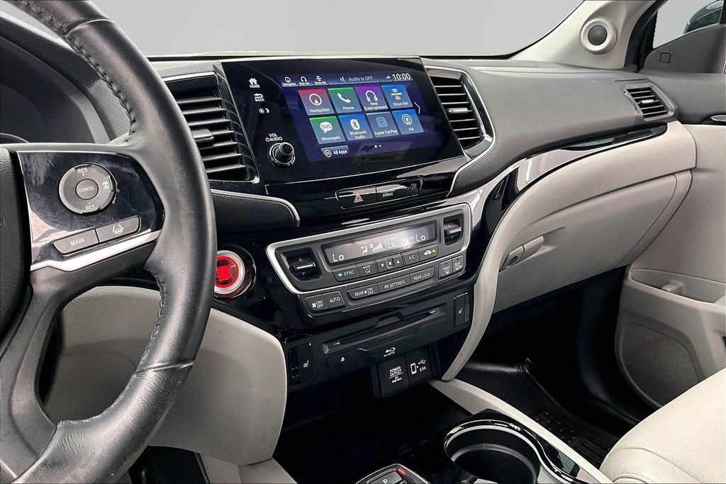 Used 2022 Honda Pilot Touring image 6