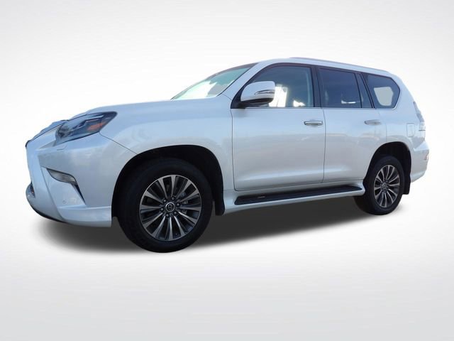 Used 2023 Lexus GX 460 Luxury w/ Accessory Package image 5
