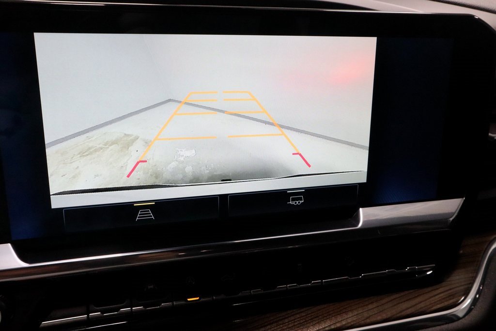 Used 2025 Chevrolet Silverado 1500 RST image 2