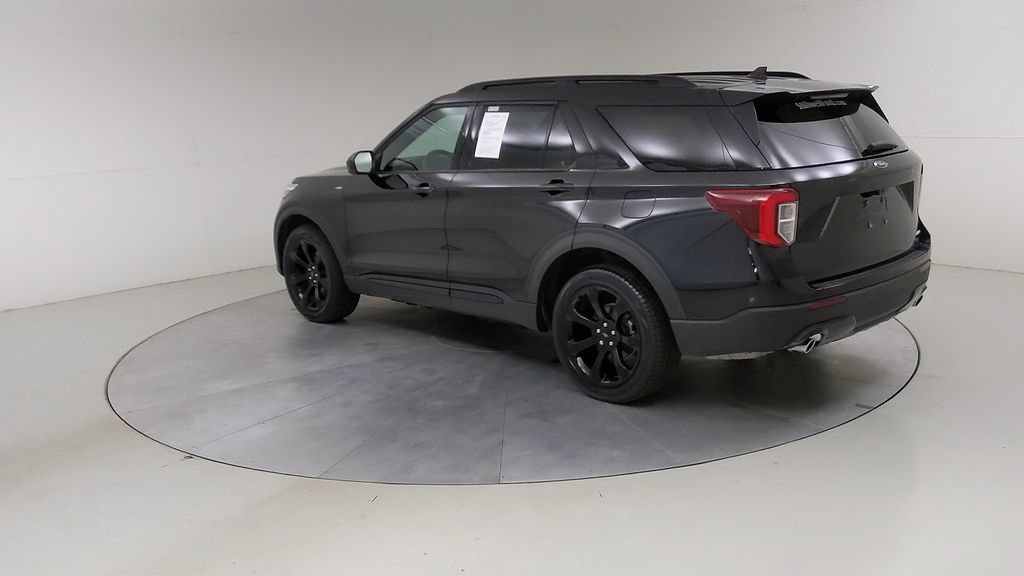 Certified 2023 Ford Explorer ST-Line AWD/4WD image 17