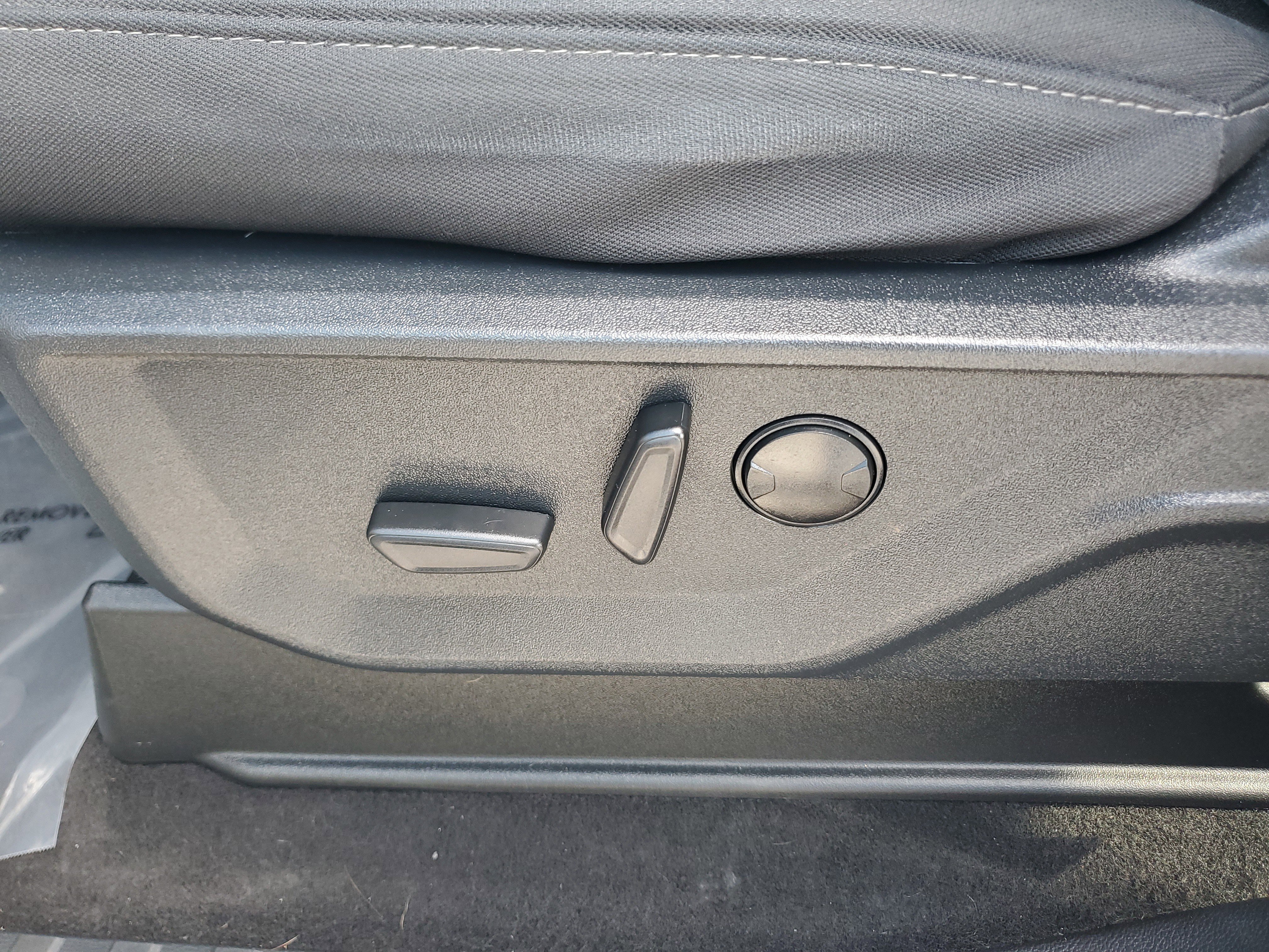 Certified 2023 Ford F150 XLT w/ Equipment Group 302A High image 23