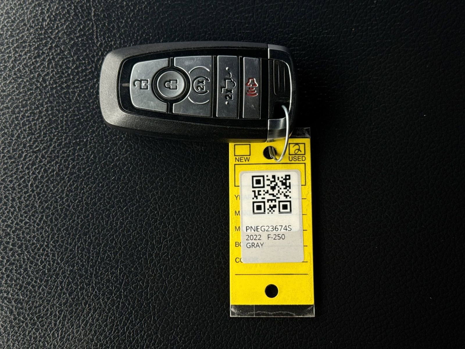 Certified 2022 Ford F250 Lariat w/ Tremor Off-Road Package image 77