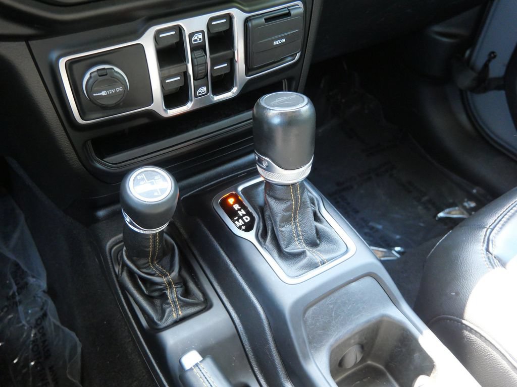 Used 2022 Jeep Gladiator Overland AWD/4WD image 25