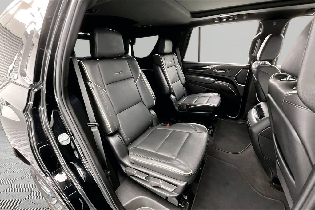 Used 2024 Cadillac Escalade Sport AWD/4WD image 27