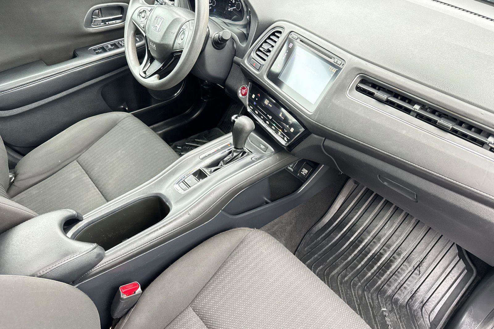 Used 2018 Honda HR-V EX image 15
