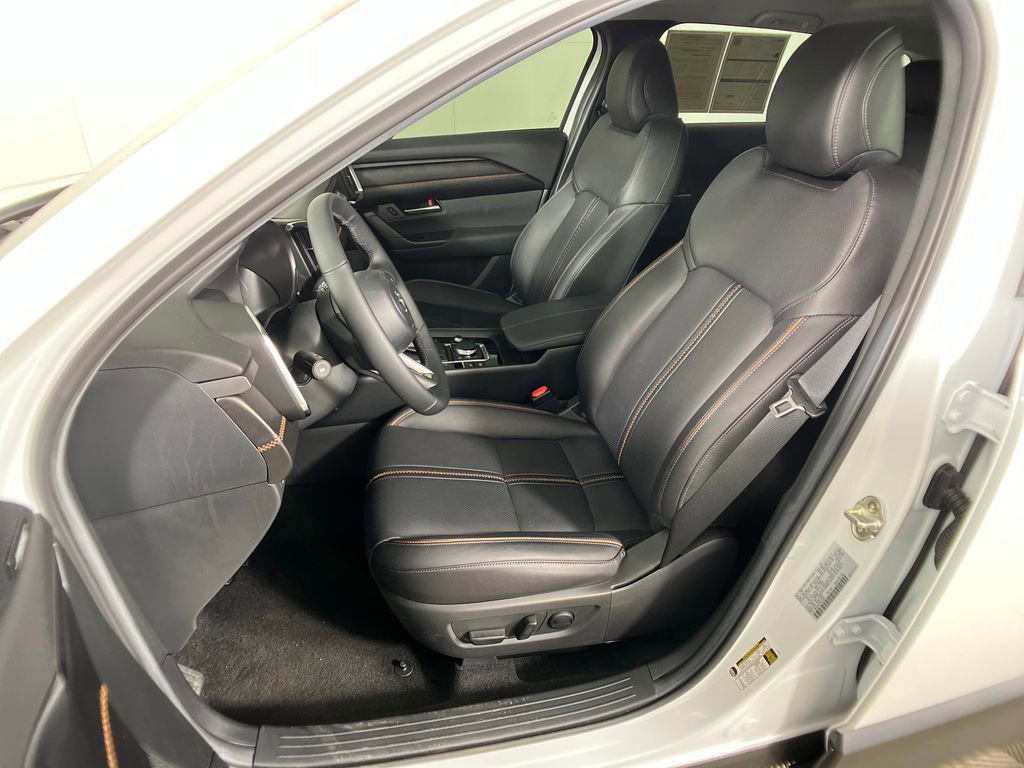 Used 2025 MAZDA CX-50 2.5 Hybrid w/ Weather Package image 30