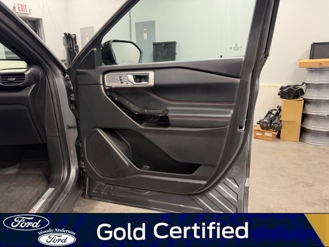 Certified 2022 Ford Explorer ST-Line w/ Class IV Trailer Tow Package RWD image 27