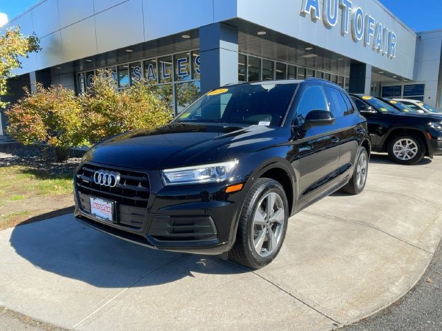 Used 2020 Audi Q5 2.0T Premium w/ Titanium Sport Package AWD/4WD image 3
